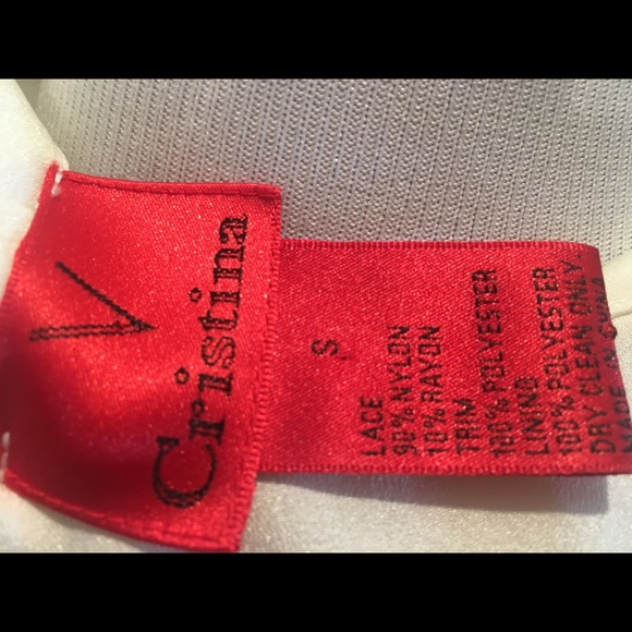 Gorgeous white lace party dress size small - Picture 5 of 5